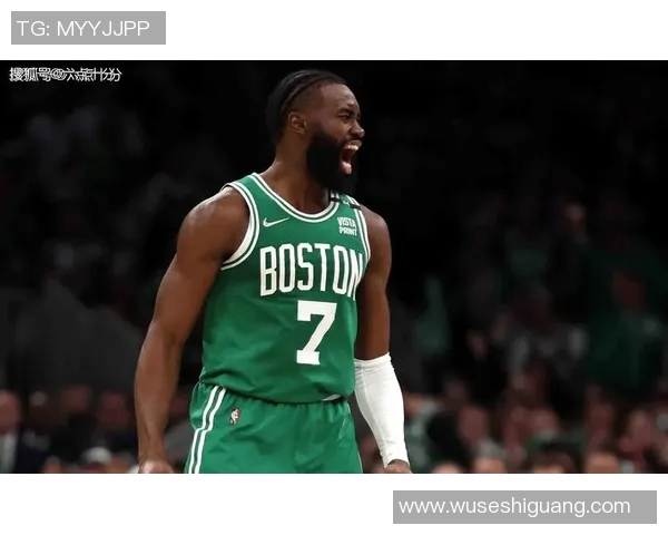 凯尔特人对决快传展现精彩篮球对抗与战术博弈