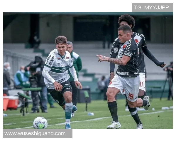 弗鲁米与格雷的精彩对决揭示足球战术的博弈与激情