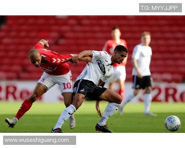 切尔滕汉姆对阵牛津联的精彩较量即将上演，谁能赢得胜利成为焦点