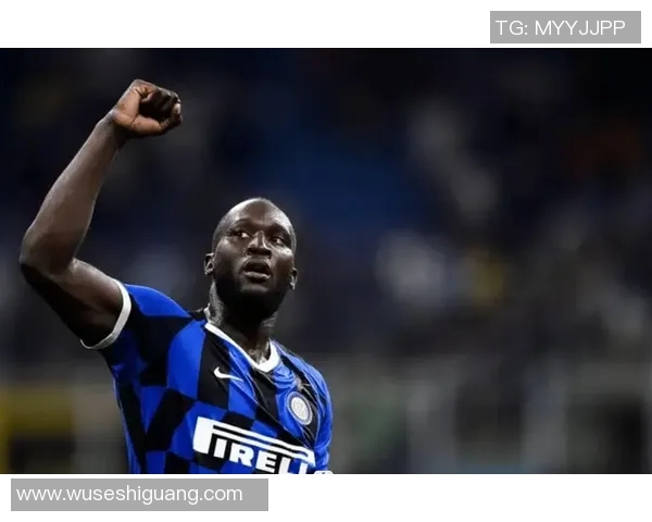 卢卡库的崛起与挑战：从天才前锋到国际舞台的领军人物